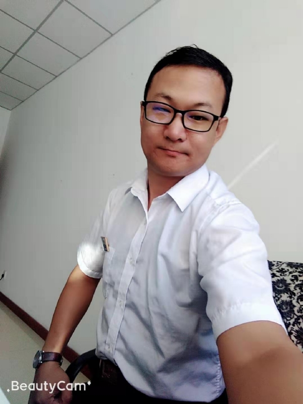 小飞的第一张照片--柘荣交友网