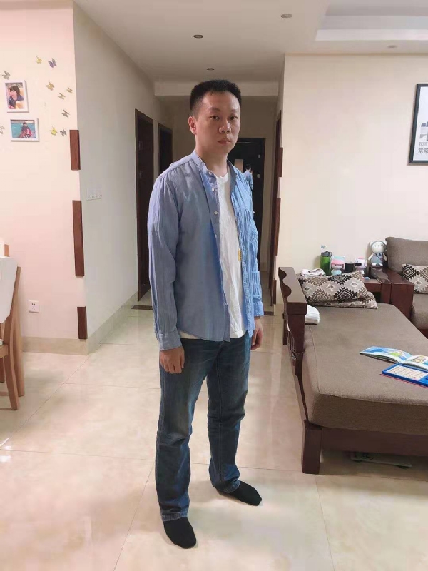 以勒的第一张照片--柘荣交友网