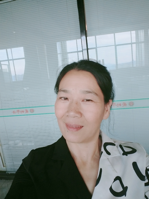 易莲的第一张照片--柘荣交友网