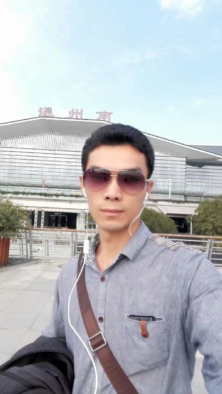 错把真心喂了狗的第三张照片--柘荣交友网