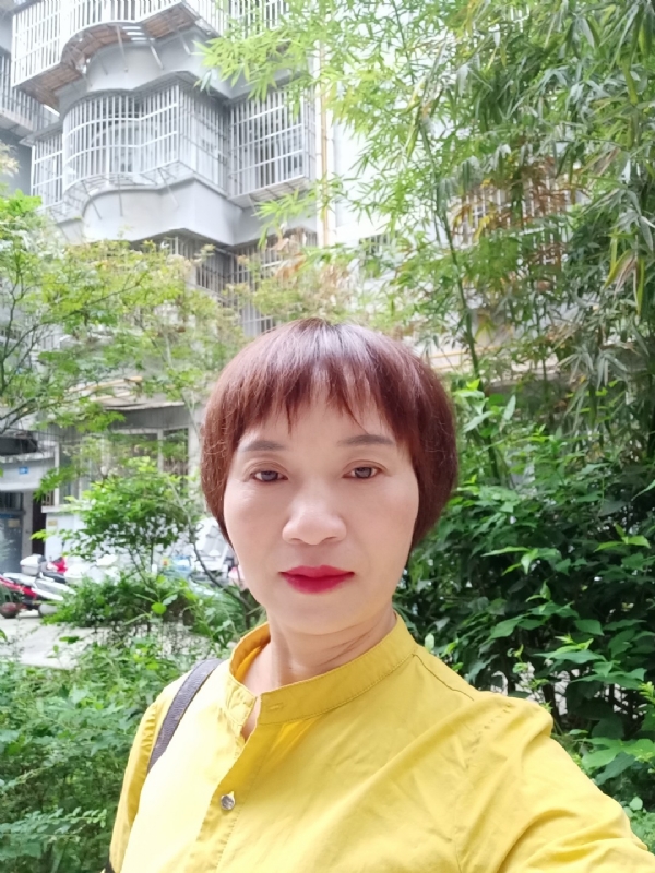 小瓶子的第二张照片--柘荣交友网