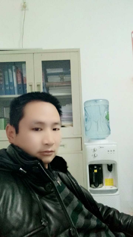 蓝色棒棒糖的第一张照片--柘荣交友网