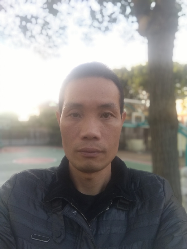 王耀明的第一张照片--柘荣交友网