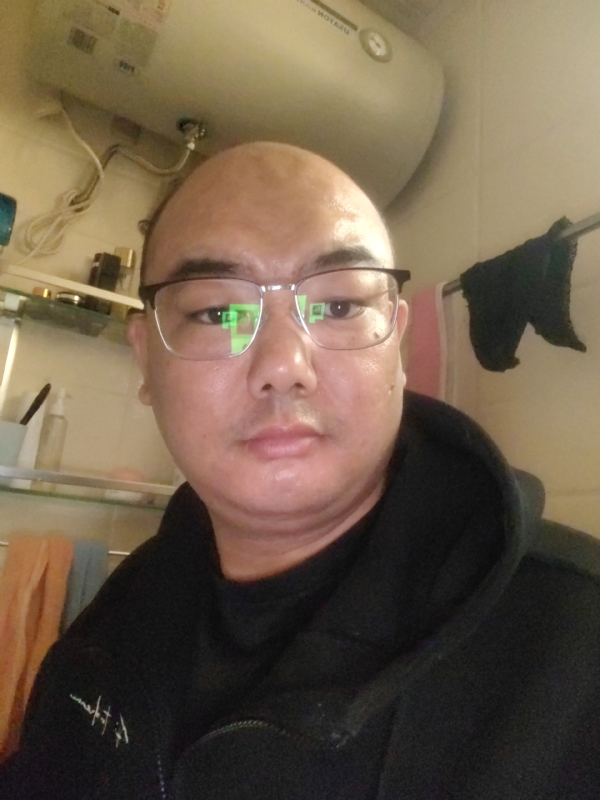 小胖子的第一张照片--柘荣交友网