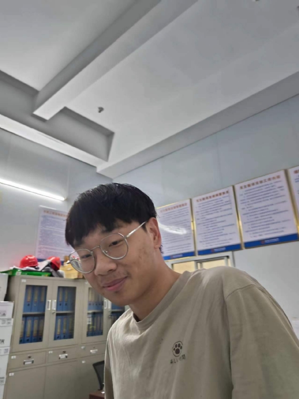 牛子弟的第一张照片--柘荣交友网