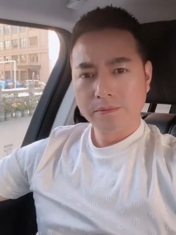 勿忘初心的第一张照片--柘荣交友网