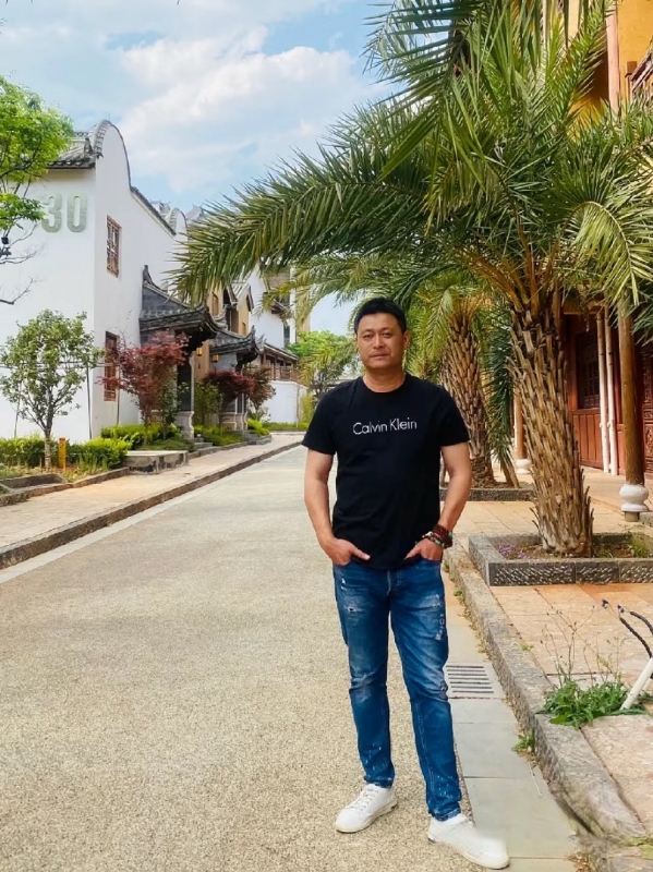 莪、蓶伱专属的第一张照片--柘荣交友网