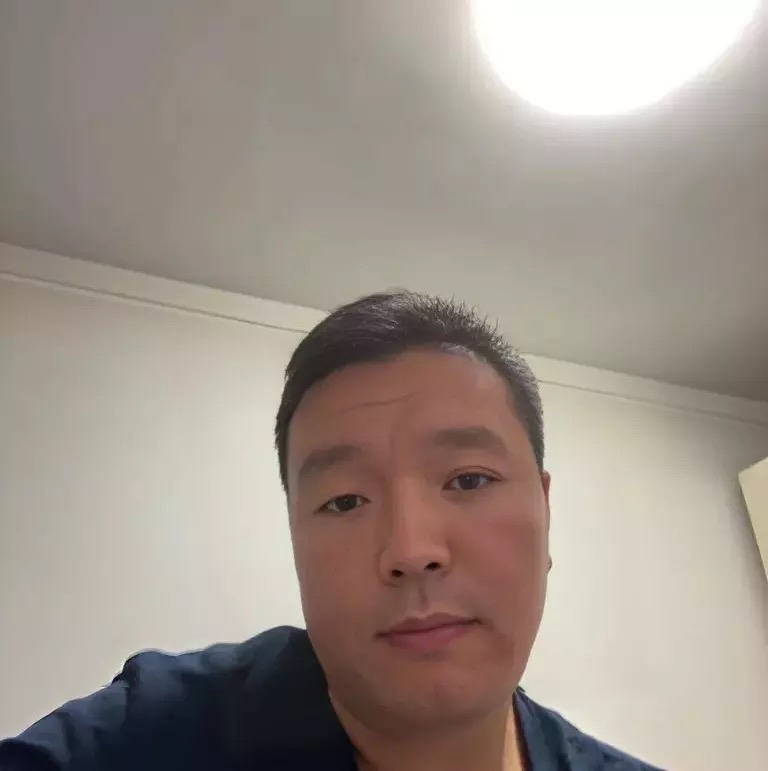 穿唐装的松鼠的第一张照片--柘荣交友网