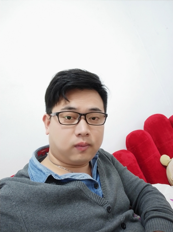何必在亿的第一张照片--柘荣交友网
