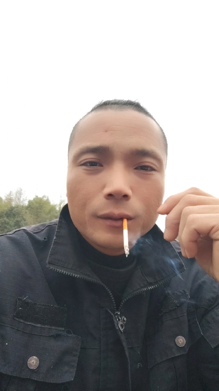 伯爵的第一张照片--柘荣交友网