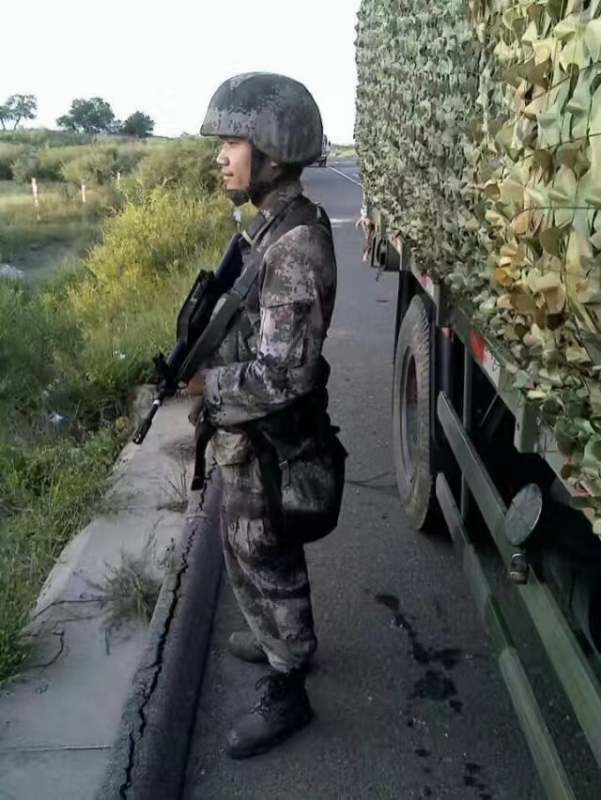搬砖中的第一张照片--柘荣交友网